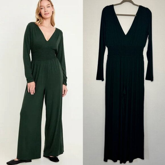 NWT Old Navy Jumpsuit Waist Defined V Neck Green One Piece Modest Sz S Tall - Picture 1 of 16